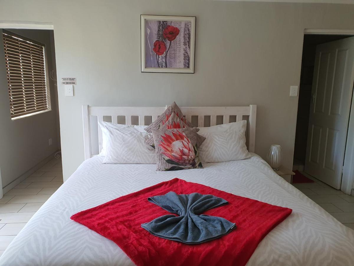 Chic Breeze Hotel Bloemfontein Kültér fotó