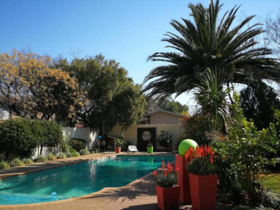 Chic Breeze Hotel Bloemfontein Kültér fotó